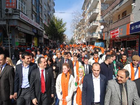 HAYDİ BAĞCILAR SEVGİ YÜRÜYÜŞÜNE